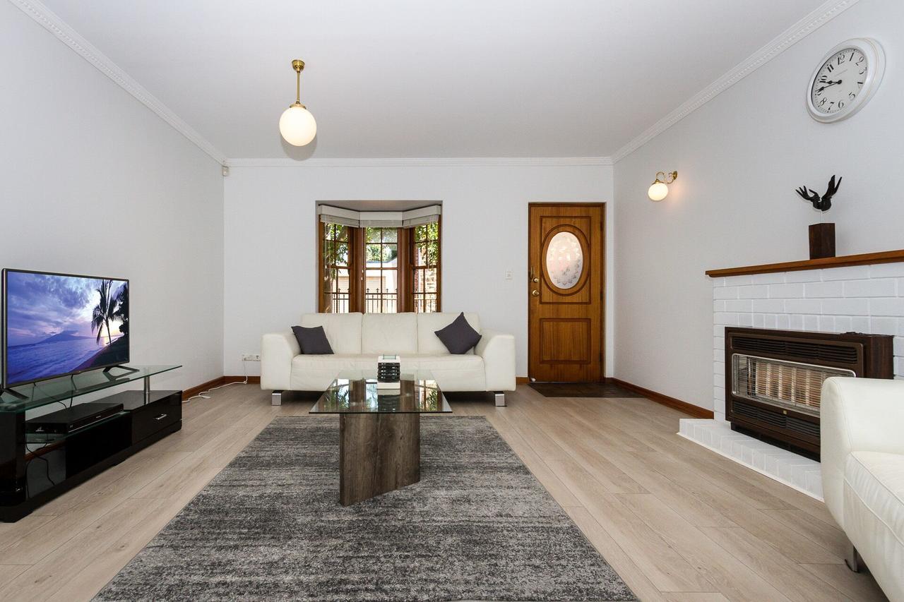Adelaide Style Accommodation-Getaway In North Adelaide- Close To City Экстерьер фото